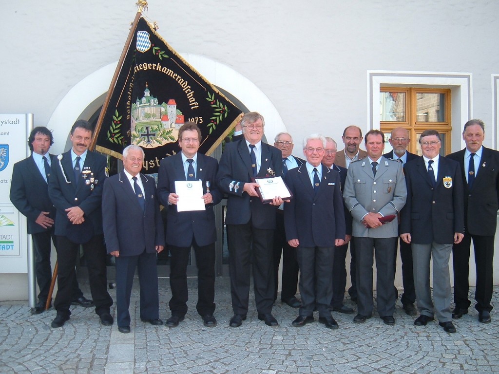 Verleihung der Aufnahmeurkunde zum BSB (April 2005)